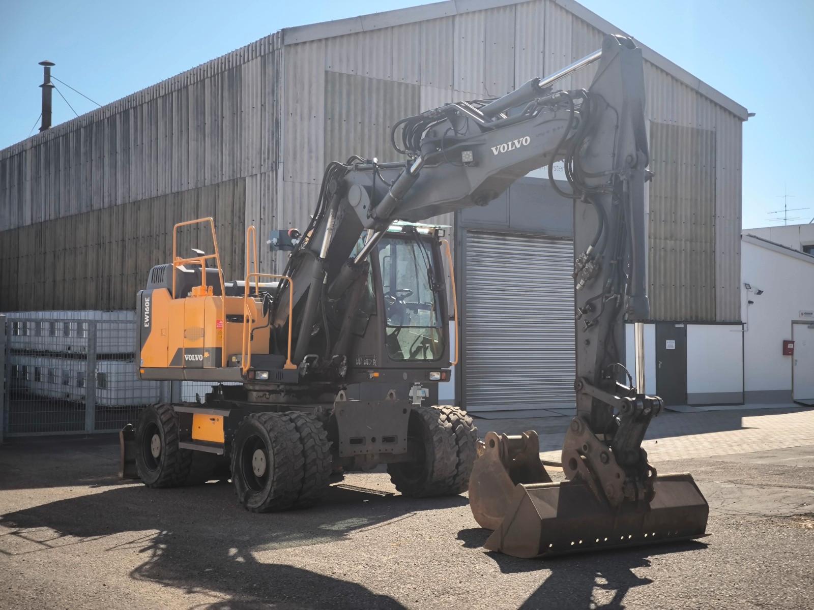 Volvo EW 160 E * Klima* 2 Schaufeln *9700h*