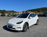 Tesla Model Y Hinterradantrieb RWD - Tesla: Geländewagen