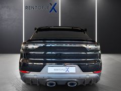 PORSCHE Cayenne Coupe Turbo GT PORSCHE Cayenne Coupe Turbo GT