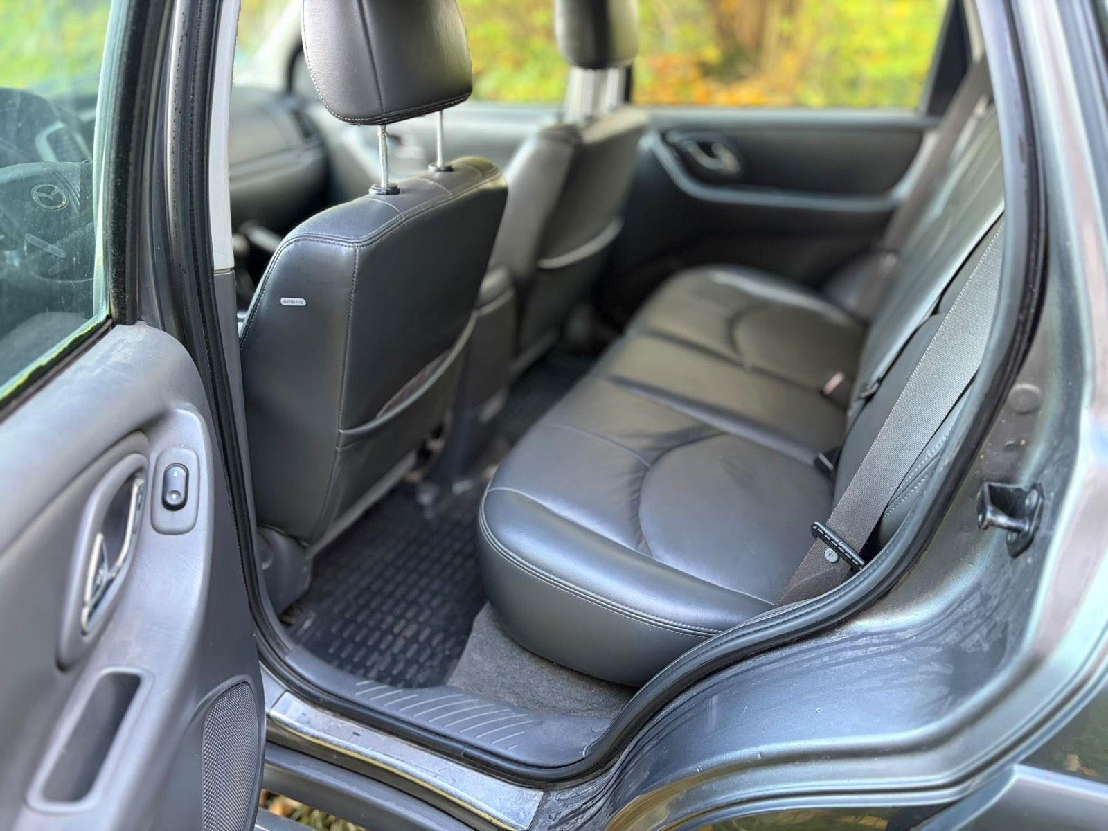 Mazda Tribute 2006 — photo 13