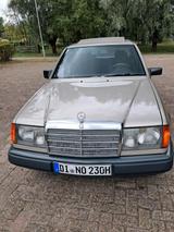 Mercedes-Benz MERCEDES  230 E  AUTOMATIC - gebrauchte Mercedes-Benz 190 aus dem Jahr 1985