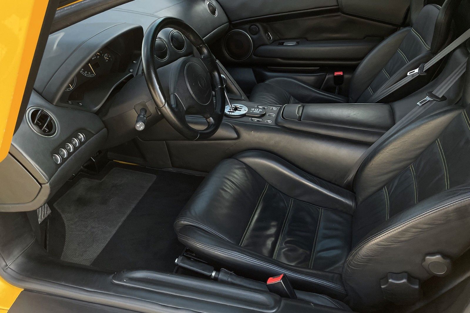 Fahrzeugabbildung Lamborghini Murciélago LP580*Manuale*Großer Service neu