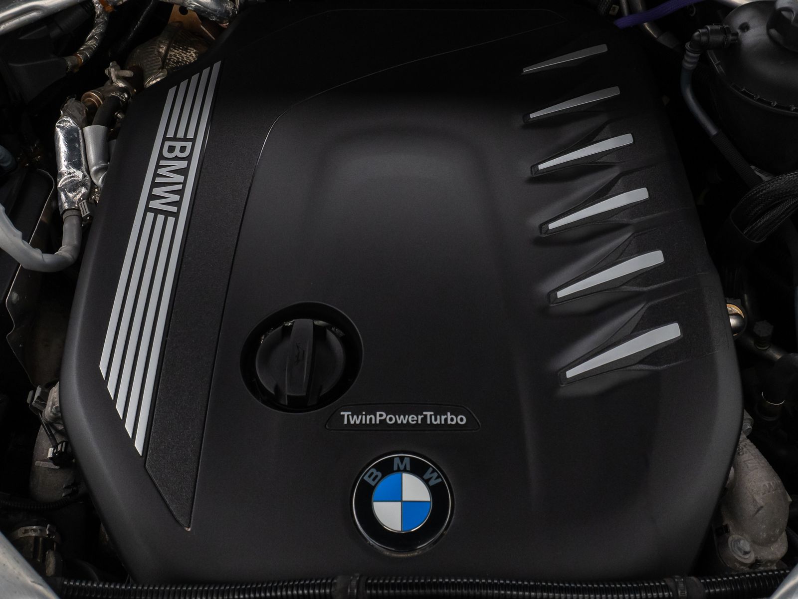 Fahrzeugabbildung BMW X5 xD30d M Sport Panorama Laser Kamera HUD HiFi