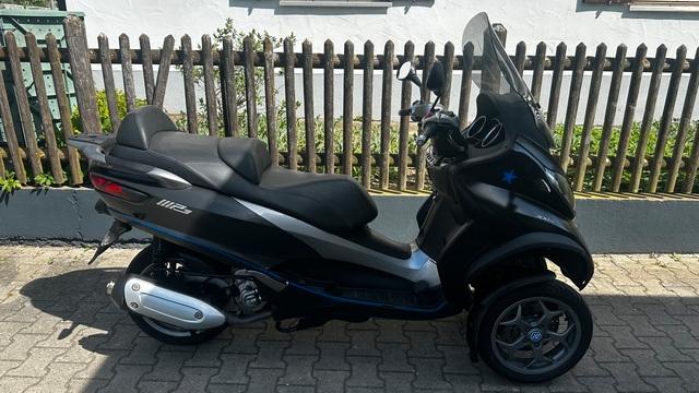 Piaggio MP3 300 LT BUSINESS SERVICE NEU!