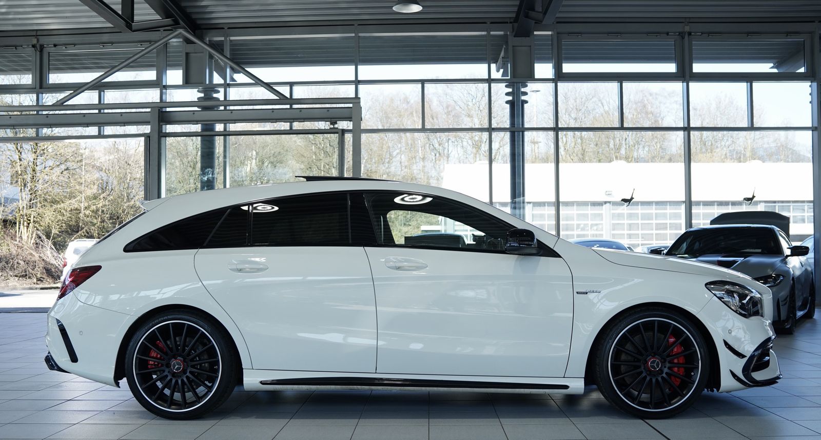 Mercedes Benz Cla 45 Amg Shooting Brake