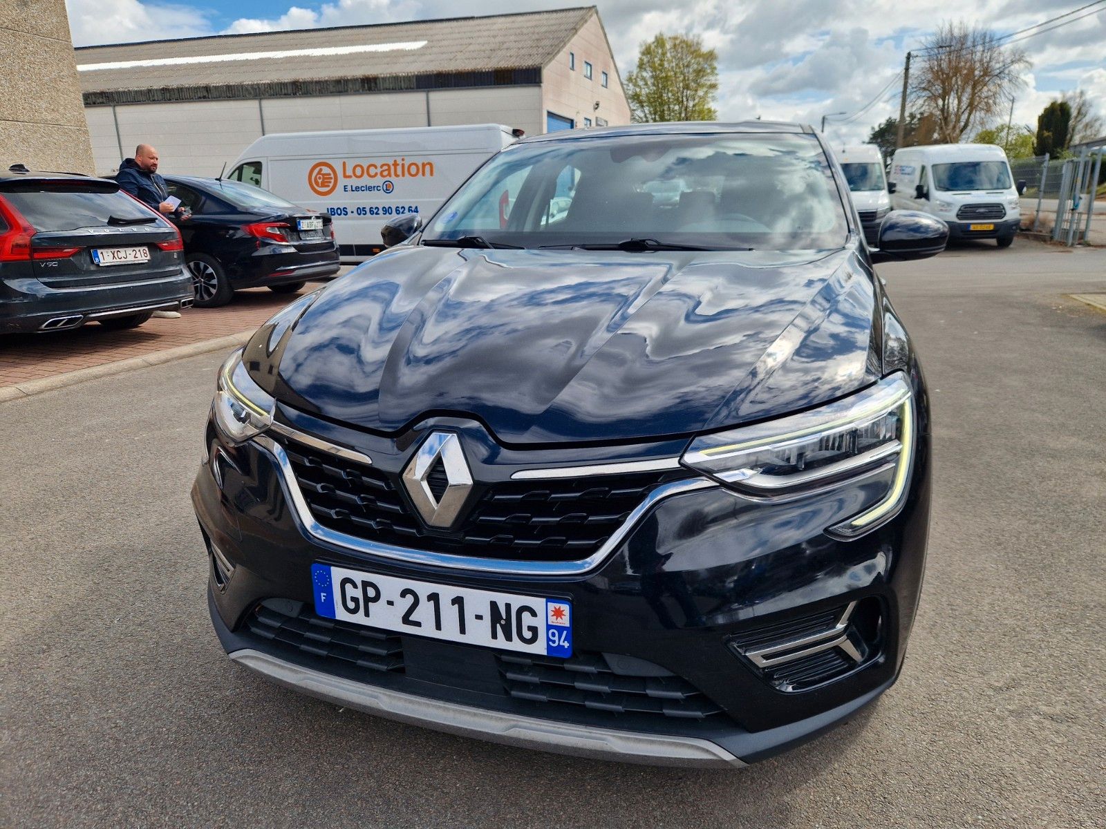 Renault Arkana 1,6 E-TECH Hybrid 145 E-TECH, KLIMA, CAM imagem 2