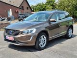 Volvo XC60 D5 Summum AWD/P-Dach/Leder/Bi-Xenon/Standhe - Volvo XC60 Gebrauchtwagen in Münster