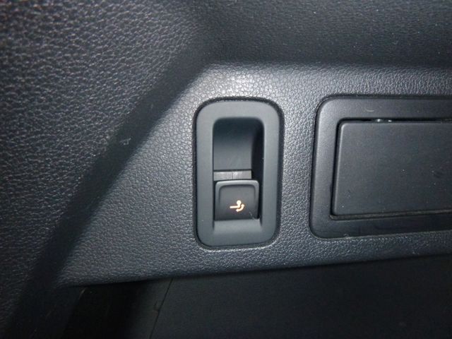 Fahrzeugabbildung Volkswagen Tiguan 1,5 TSI Elegance >AUT/AHK/NAV/LED/PDC<