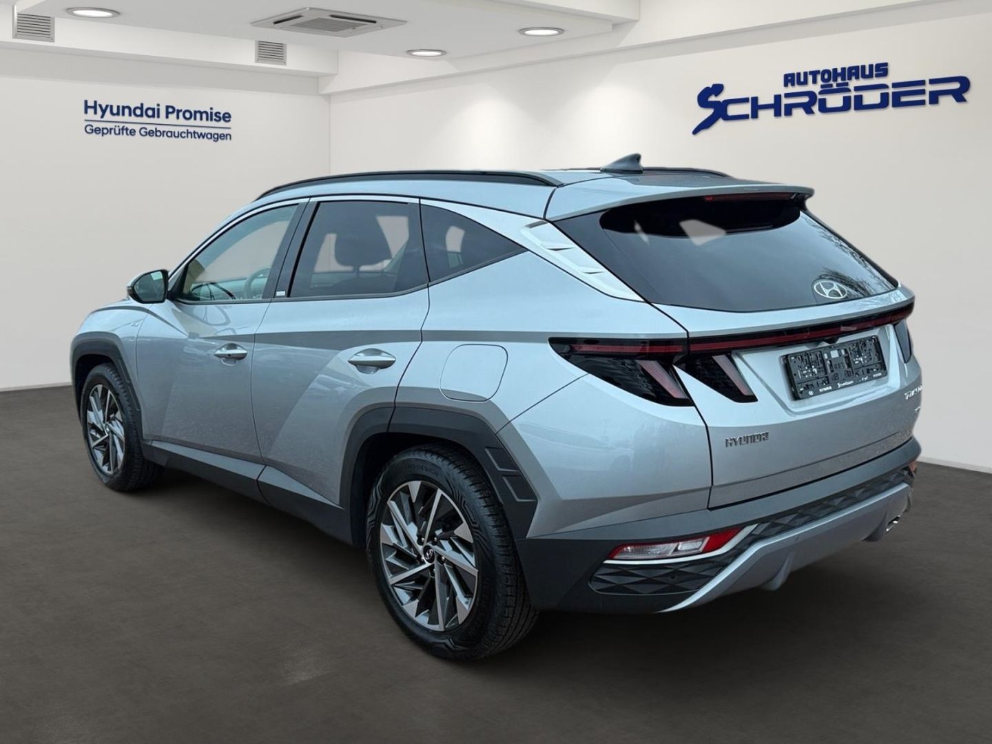 Fahrzeugabbildung Hyundai Tucson Trend 1.6 CRDi 7-DCT4WD Sitzheizung Klima