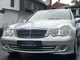 Mercedes-Benz C 200 C T-Modell C 200 T Sport Edition Automatik - Mercedes-Benz C 200: Sport Edition