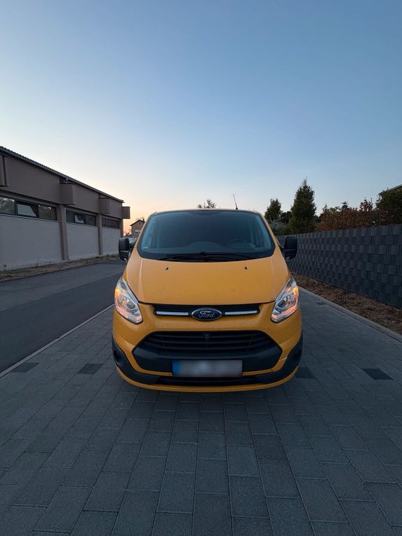 Image of Ford Transit Custom