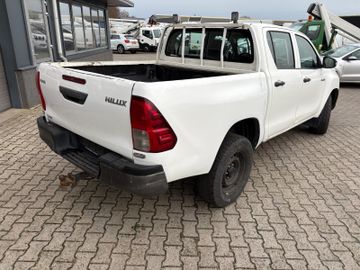 Toyota Hilux - 5