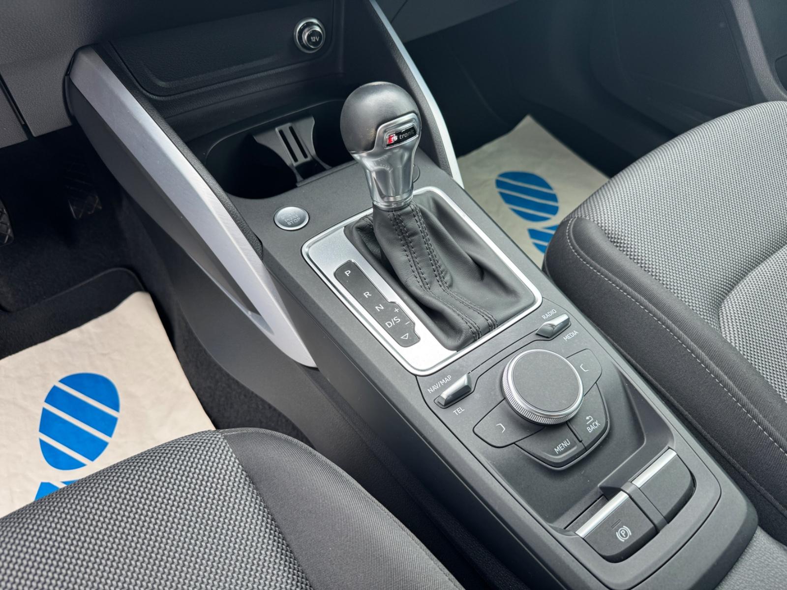 Audi Q2/Sport/Klimaautom/Sitzhz/LED/Tempo/PDC/1.Hand