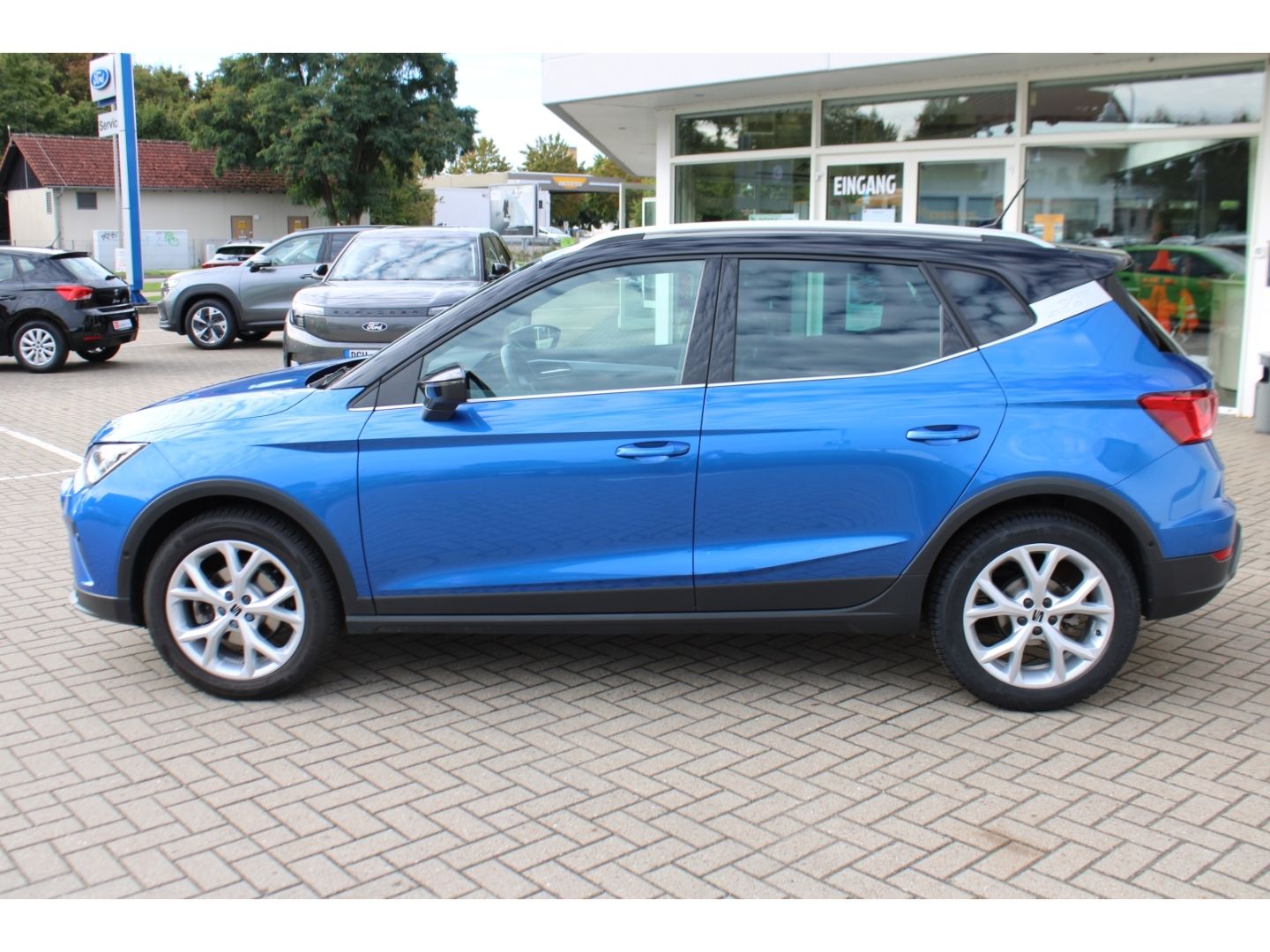 Fahrzeugabbildung SEAT Arona FR 1.0 TSI LED GRA RFK TWA Navi Full Link
