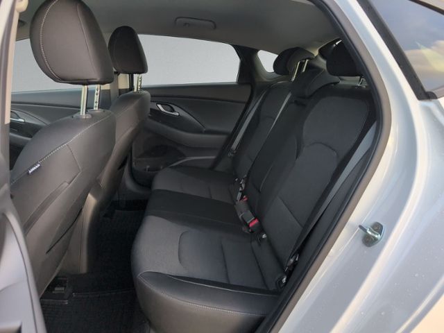 i30 Fastback 1.5 T-GDI EDITION 30+ +LED+RFK+GRA+