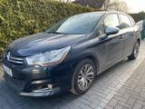 Citroën C4 HDi 115 - Citroën C4: Kombi