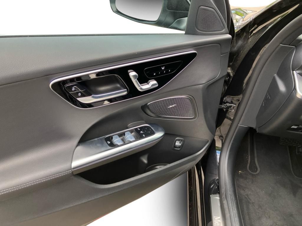 Fahrzeugabbildung Mercedes-Benz C 200 d T AHK*Sound*Distronic*Kamera*Memory*LED