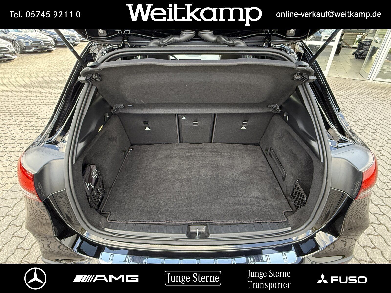 Mercedes-Benz GLA 200 d 4MATIC AMG AHK PANO DISTRONIC KAMERA foto 8