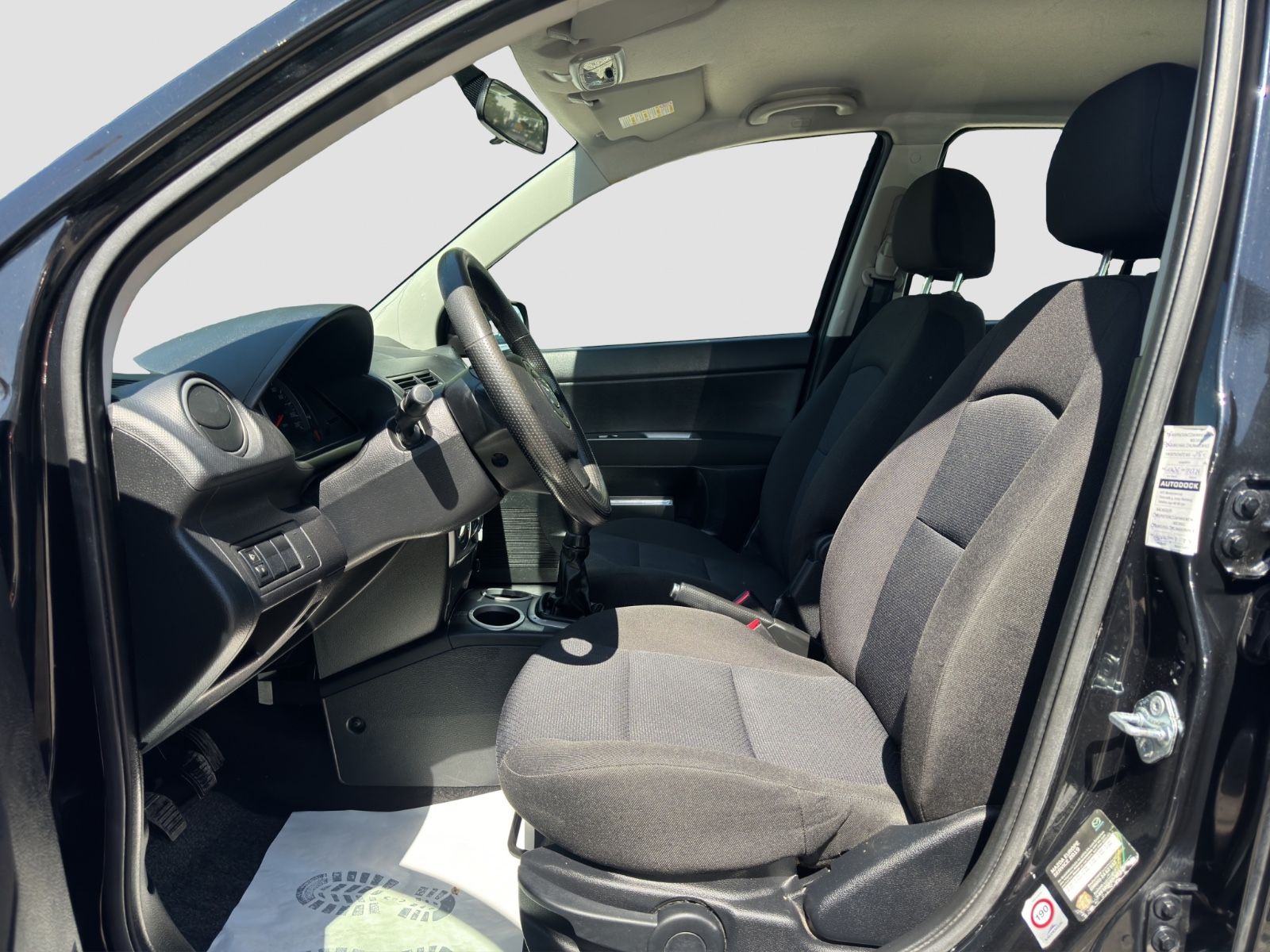 Fahrzeugabbildung Mazda 2 Lim. 1.4 Active/Klimaanlage/TÜV/HU Neu/