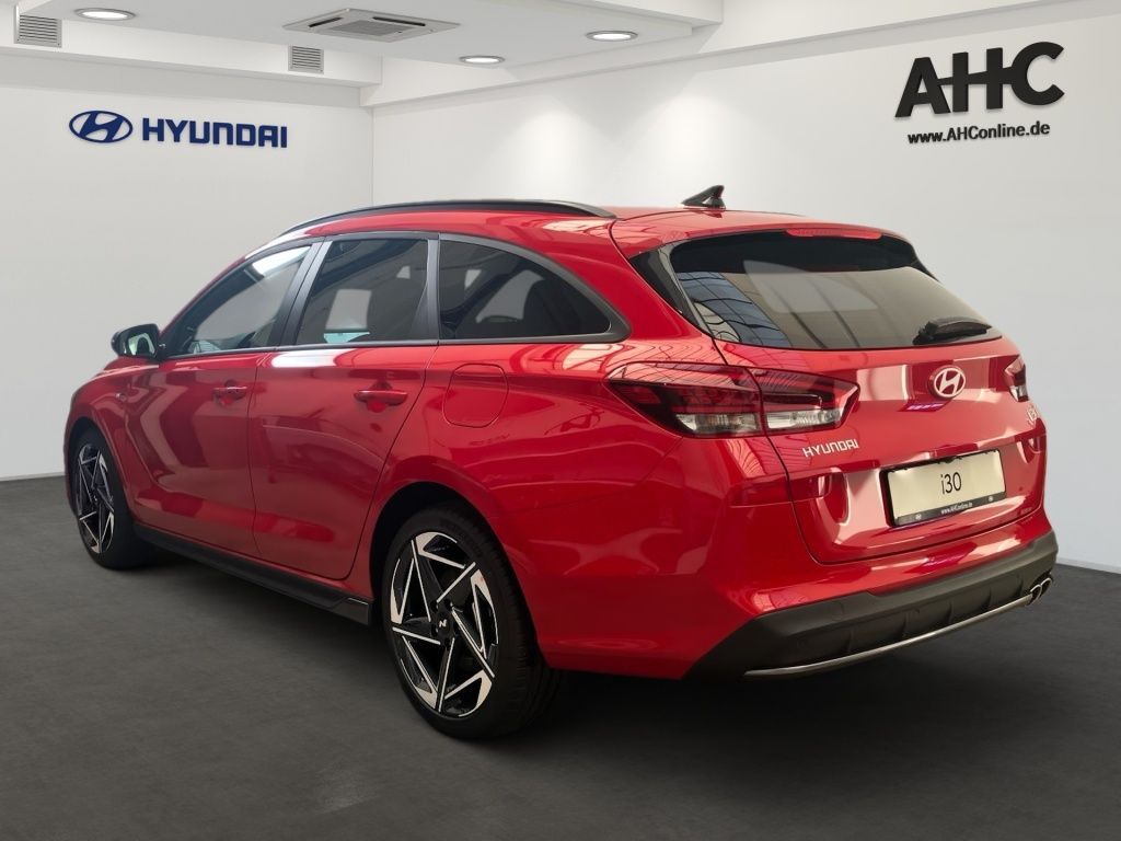 Fahrzeugabbildung Hyundai i30 FL Kombi (MY25) 1.5 T-GDI (140 PS) 48V 6-MT
