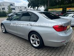 BMW 320d Eff.Dyn.Ed135kW Luxury Line Autom*RFK*Leder