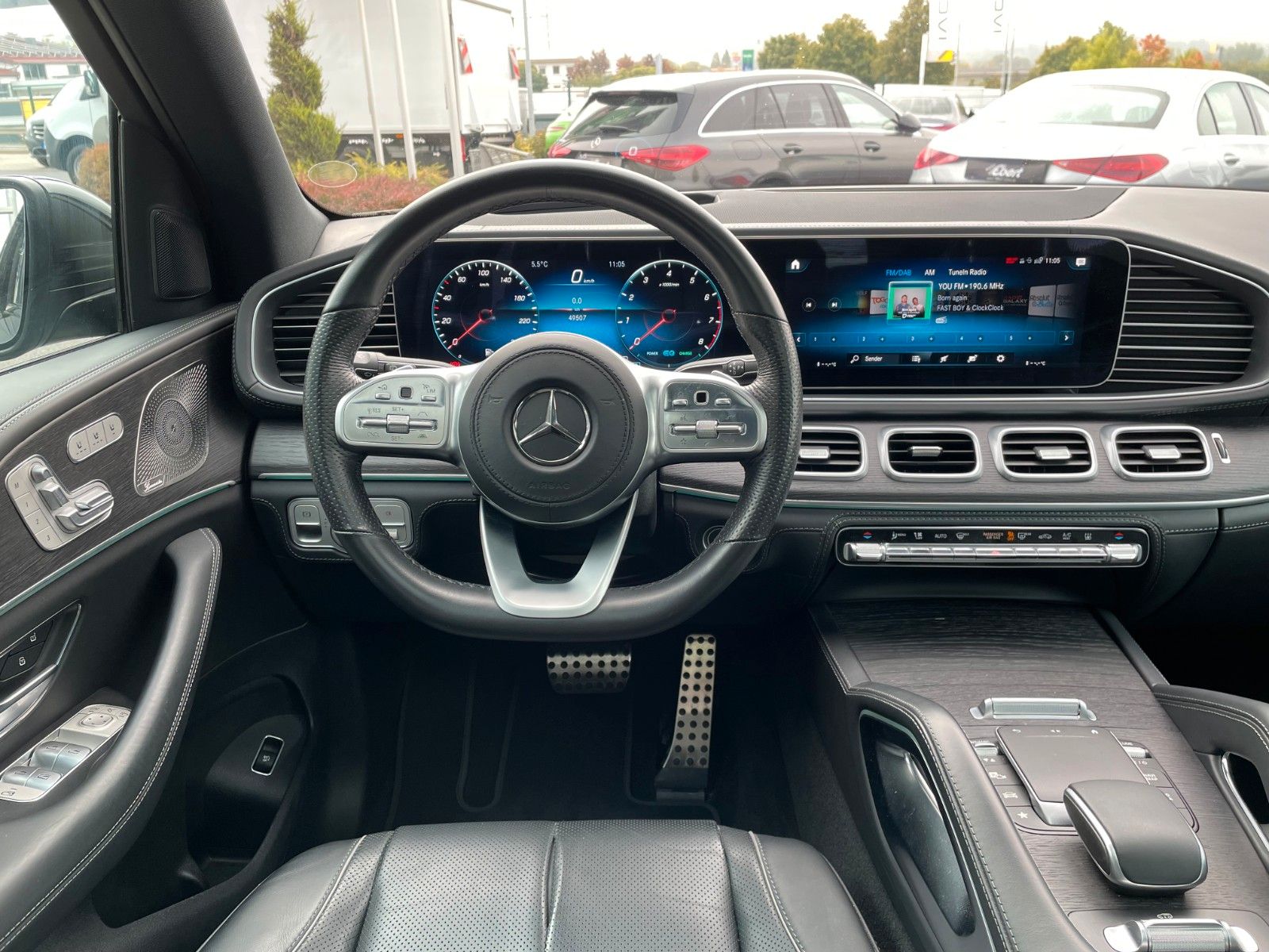 Fahrzeugabbildung Mercedes-Benz GLS 580 4M AMG Pano+AHK+Burm+7Sitz+HUD+Fond+VOLL