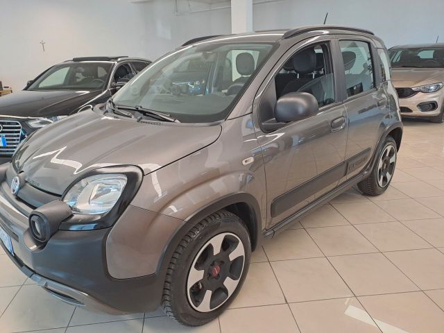 Fiat Panda 1.0 FireFly S&S Hybrid City Cross