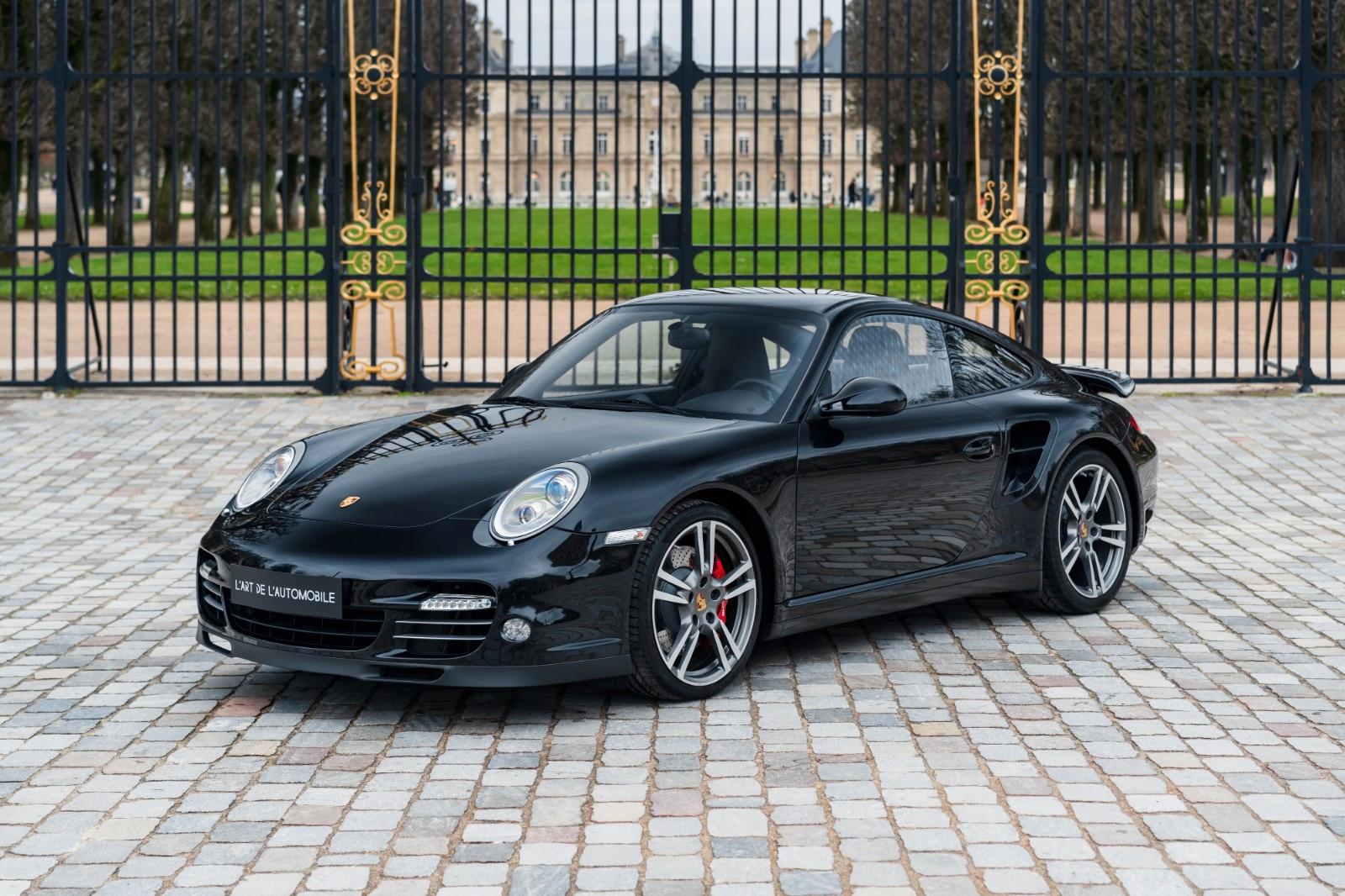 Porsche 997.2 Turbo Coupé PDK - 12 900 km, first paint
