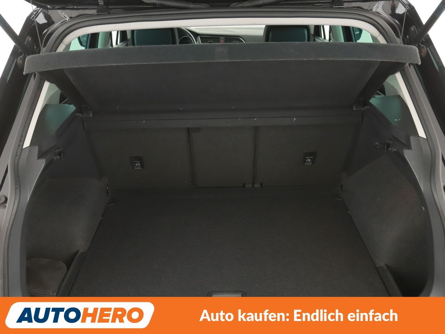 Volkswagen Tiguan 1.4 TSI Sound BlueMotion Tech*NAV*ACC*PDC foto 18