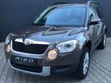 Skoda Yeti Experience DSG Bi-Xenon Klima PDC AHK Pano - Skoda Yeti mit Panoramadach