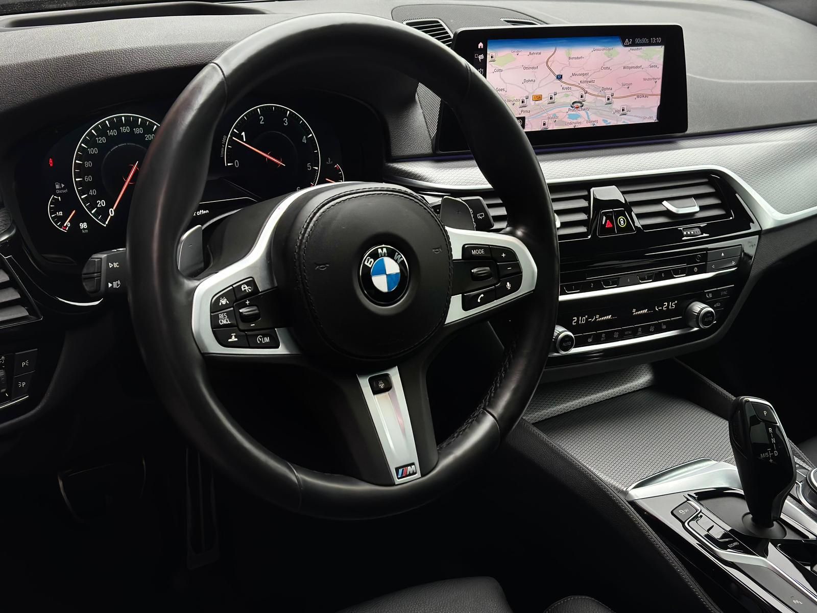 BMW 520d xDRIVE M SPORT SHADOW* LED#SHZ#PANO#KEY#DAB - Image 28