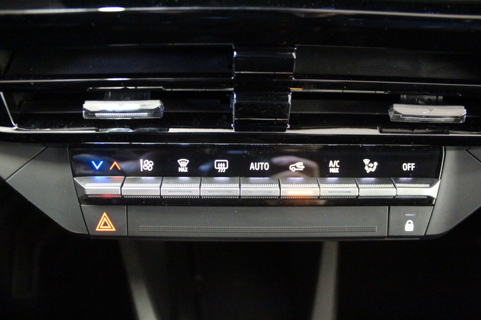 Fahrzeugabbildung Renault Clio TCe 115 EDC Esprit Alpine