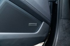 PORSCHE 992 GT3 Touring/ MATRIX/ LIFT/ SCHALENSITZ/ BOSE PORSCHE 992 GT3 Touring/ MATRIX/ LIFT/ SCHALENSITZ/ BOSE