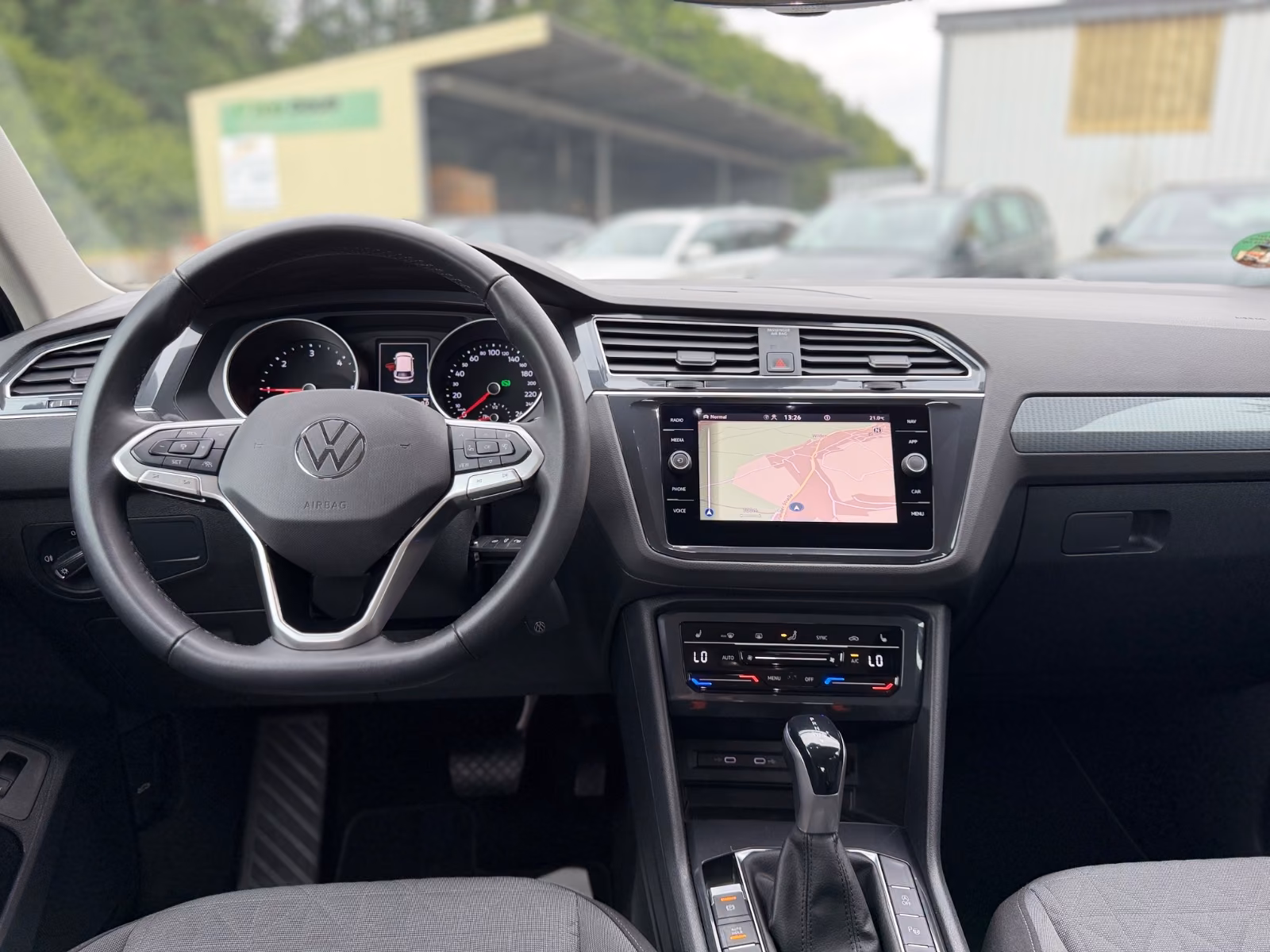 Volkswagen Tiguan Life 4Motion 2.0TDI/ACC/LED/AHK/APP-Conne, миниатюра 28
