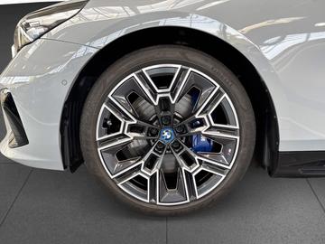 2023 BMW I5 缩略图 18