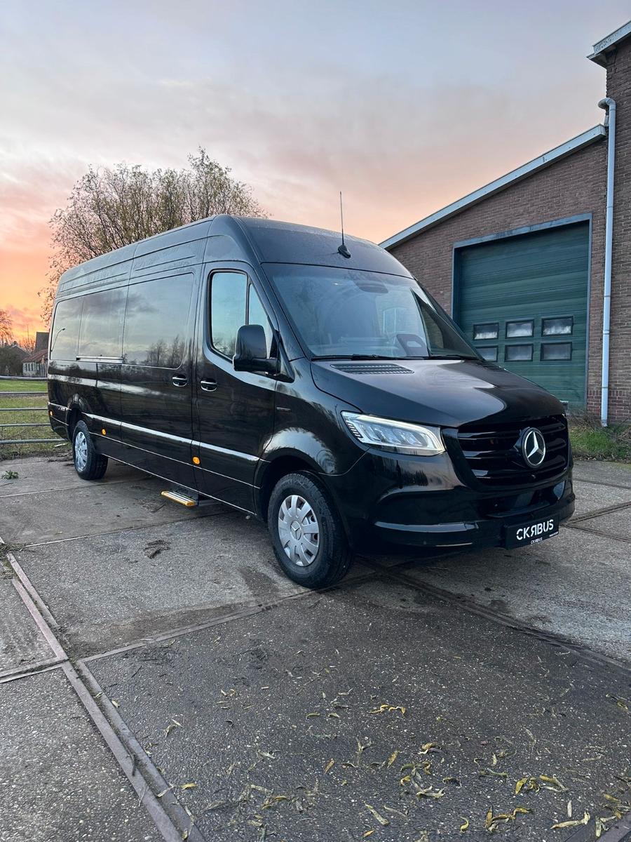 Mercedes-Benz eSprinter 420 RWD PRO