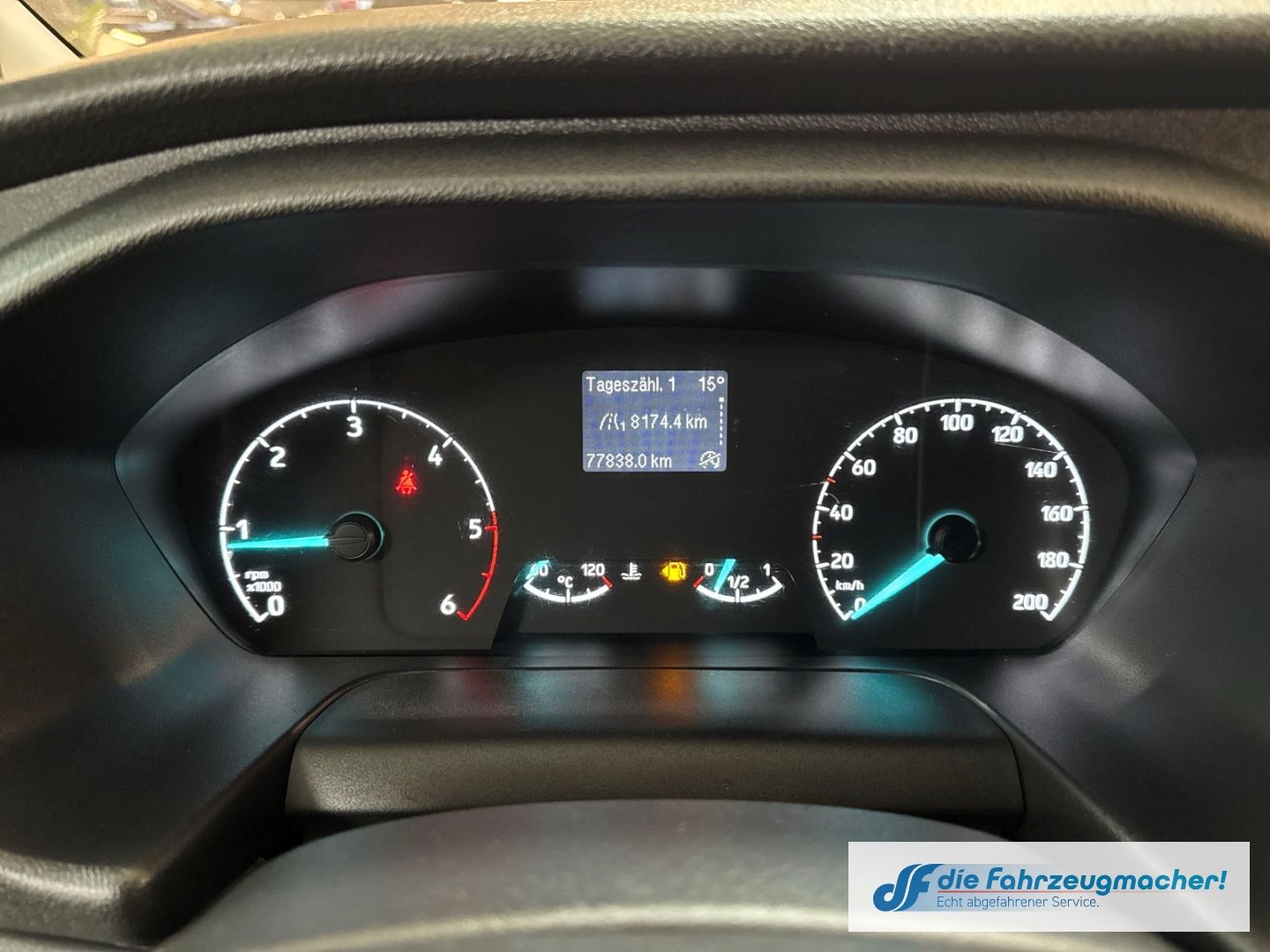 Fahrzeugabbildung Ford Transit Custom Kasten 320 L2 Trend DAB Notbremsa