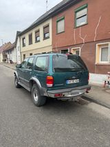 Ford Explorer 4.0 V6 SOHC **Nachtrag!** - Ford Explorer mit Benzin-Antrieb: Allradantrieb, Geländewagen, 4.0