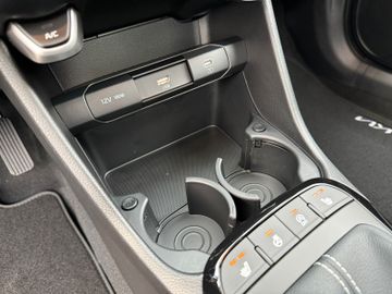 Kia Picanto 1.0 GDI 68PS Vision Navi PDC SHZ Klima