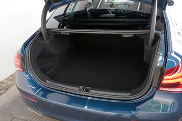 صورة مصغرة 22 لـ 2023 Mercedes-BENZ A 220