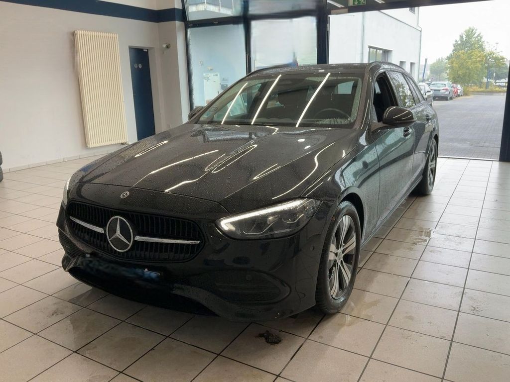 Image of Mercedes-Benz C 220