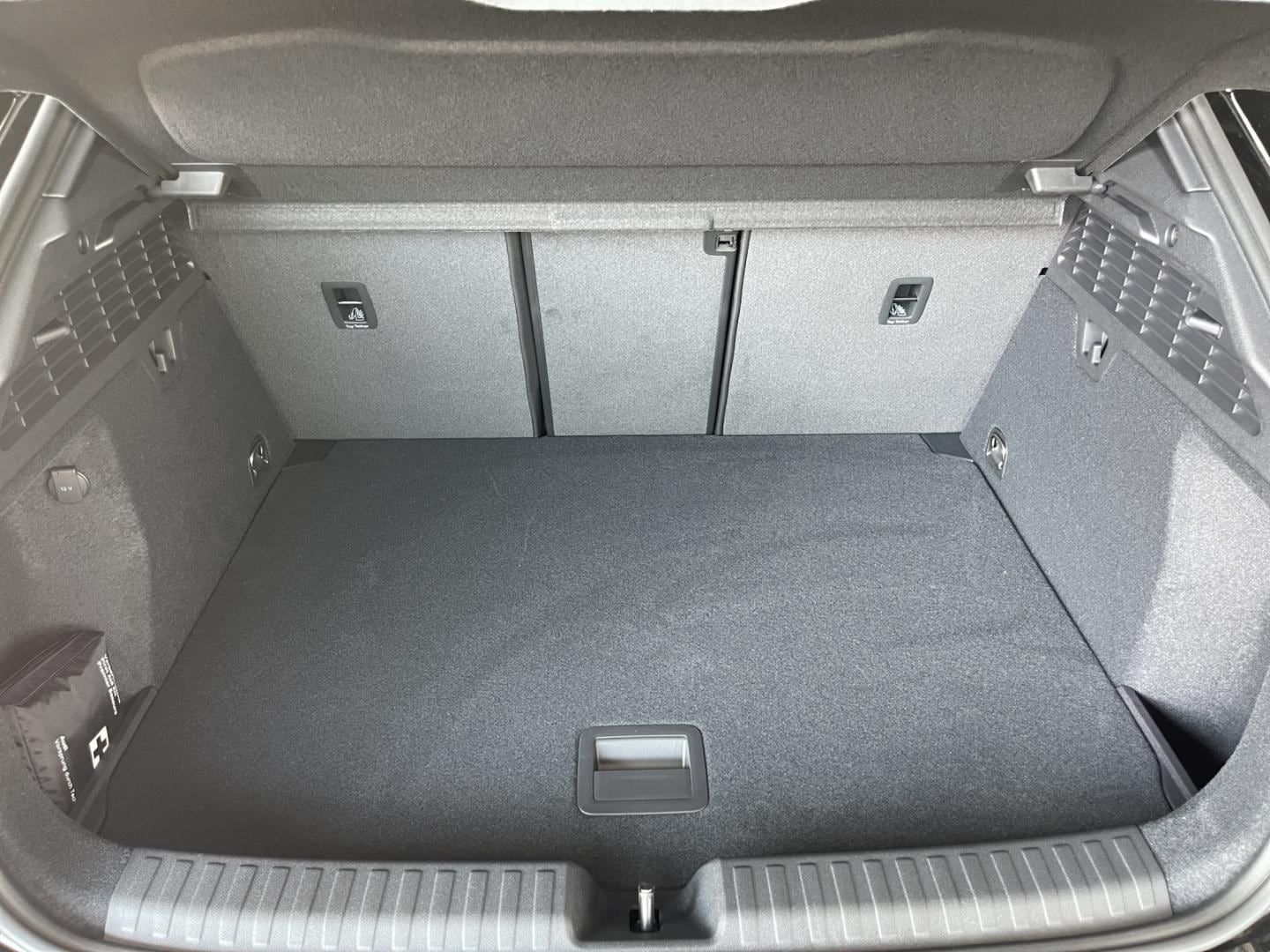 Fahrzeugabbildung Audi RS 3 Sportback RS-Sportabgasanl., 280 km/h, Komf