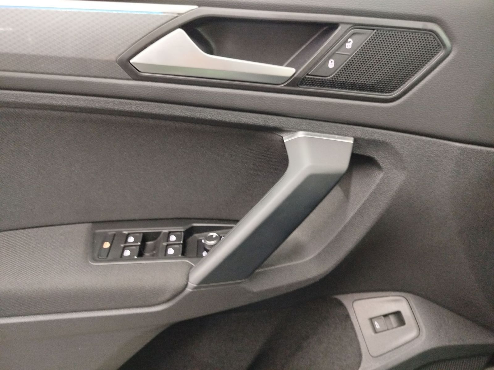 Volkswagen Tiguan - Bild 7