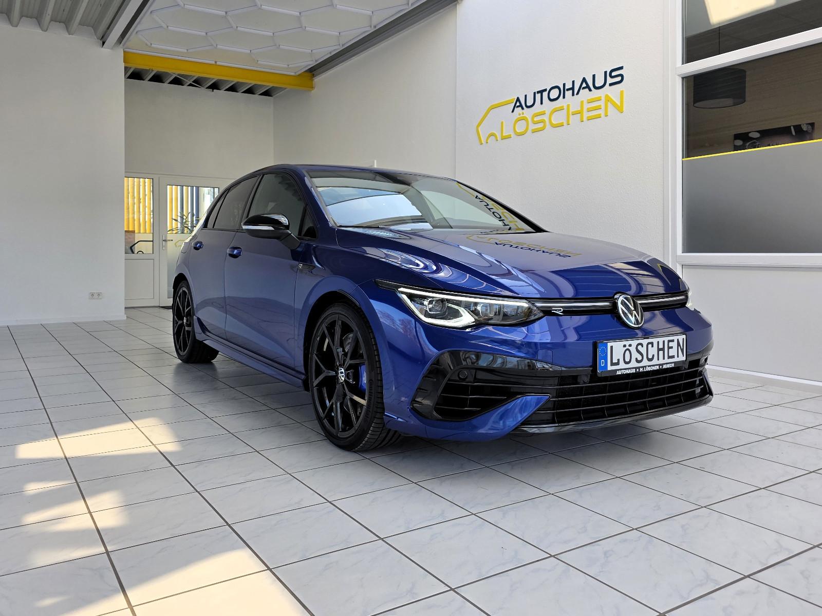 Volkswagen Golf VIII Limo R 4Motion Black Style Akrapovic