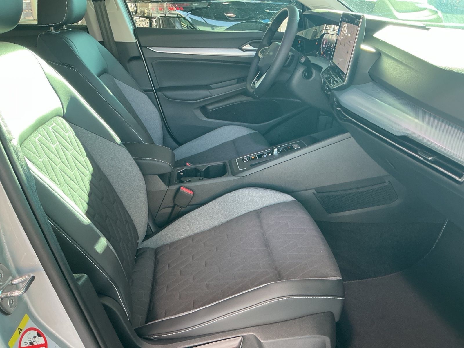 Volkswagen Golf - Bild 14