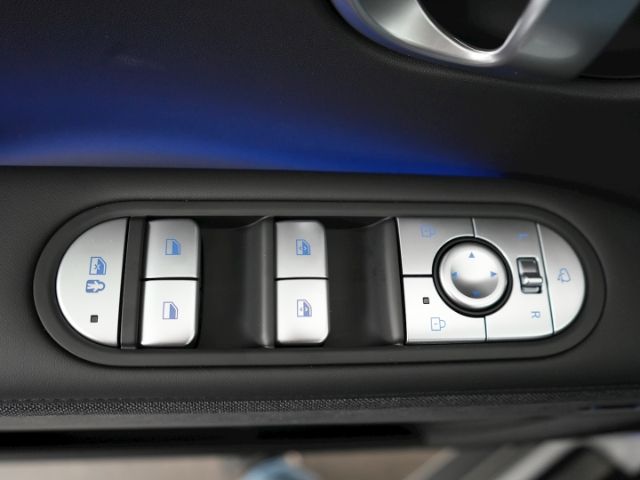 IONIQ 5 UNIQ 77,4kWh ALLRAD+VOLL LED+NAVI+360 GR