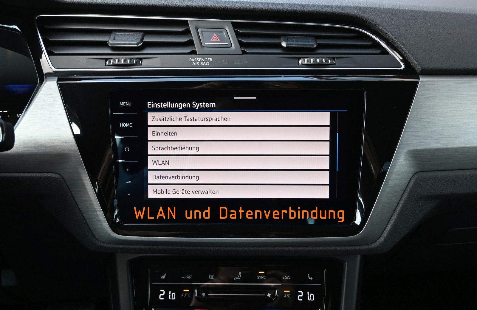 Fahrzeugabbildung Volkswagen Touran 2.0 TDI DSG Comfortline °UVP 58.262€°STHZ