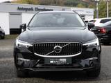 Volvo XC60 B4 Core aus Erstbesitz NAVI AHK FACEL. LED - Volvo: C 60