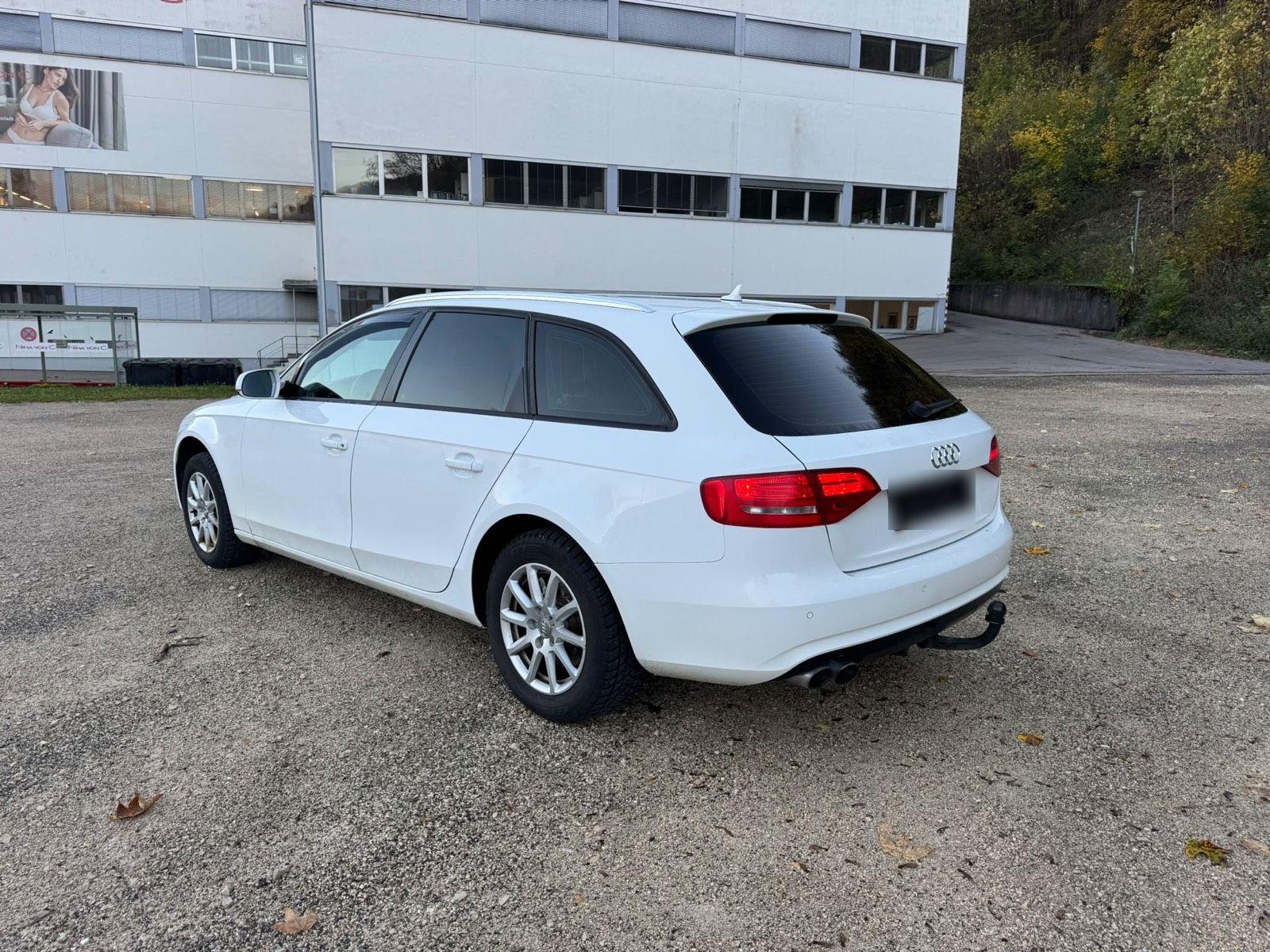 Audi A4 2013 — photo 5