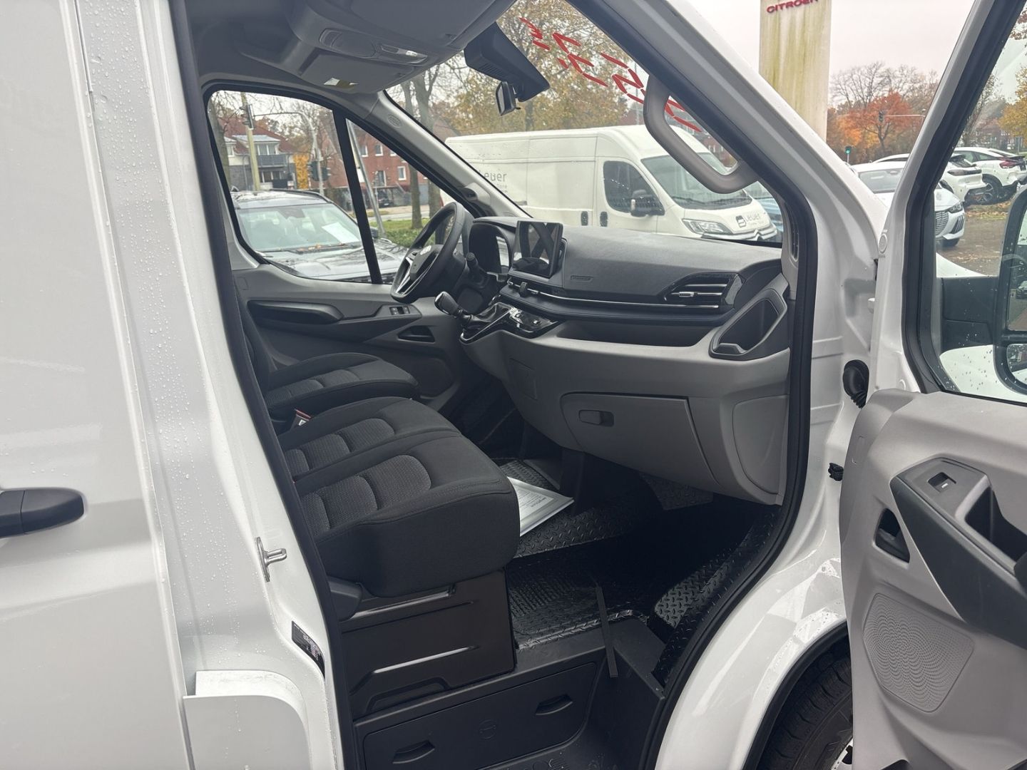 Fahrzeugabbildung Maxus Deliver9 KW 2.0 L3H2 FWD Komfort DAB Spurhalteas